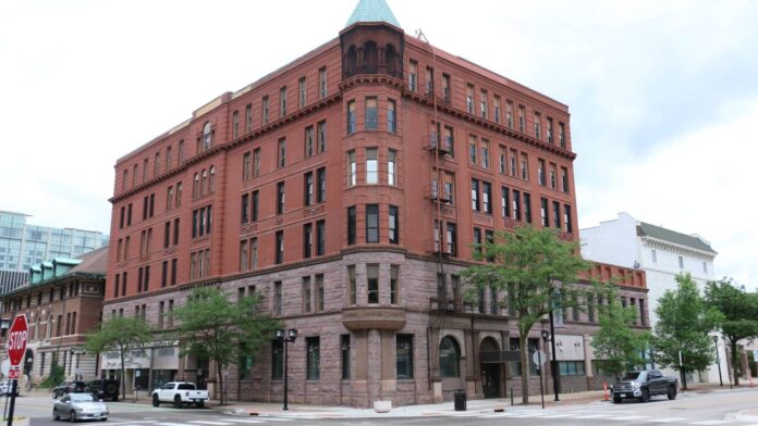 Guaranty Bank building