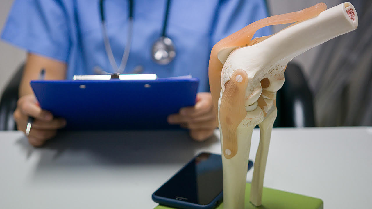 Mercy Iowa City introduces new tool for knee replacement surgery