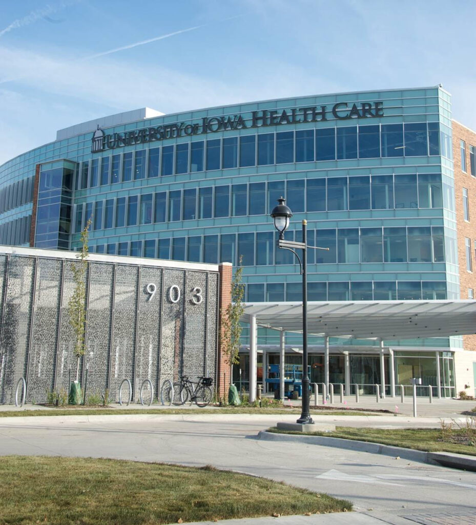 UI Health Care Iowa River Landing