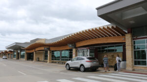 Eastern Iowa Airport facade