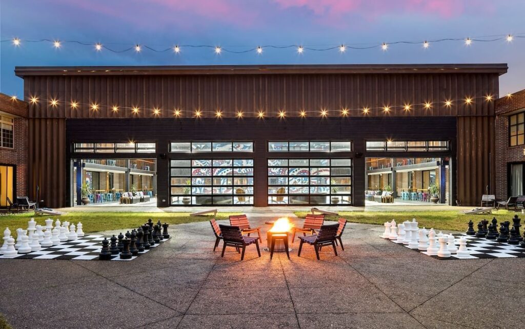 The Highlander's outdoor courtyard and patio has life size chess boards, bags, ping pong and frisbee golf. CREDIT HIGHLANDER HOTEL