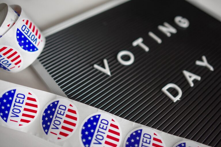 bond vote pexels