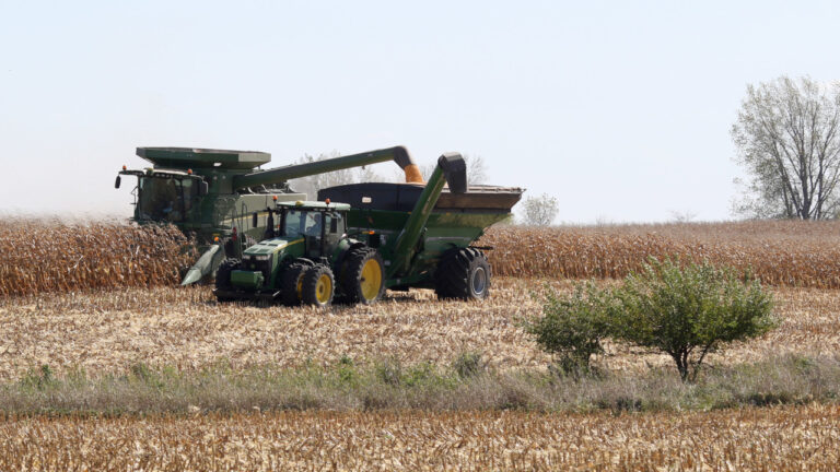 Carbon dioxide pipelines eminent domain restrictions Iowa House