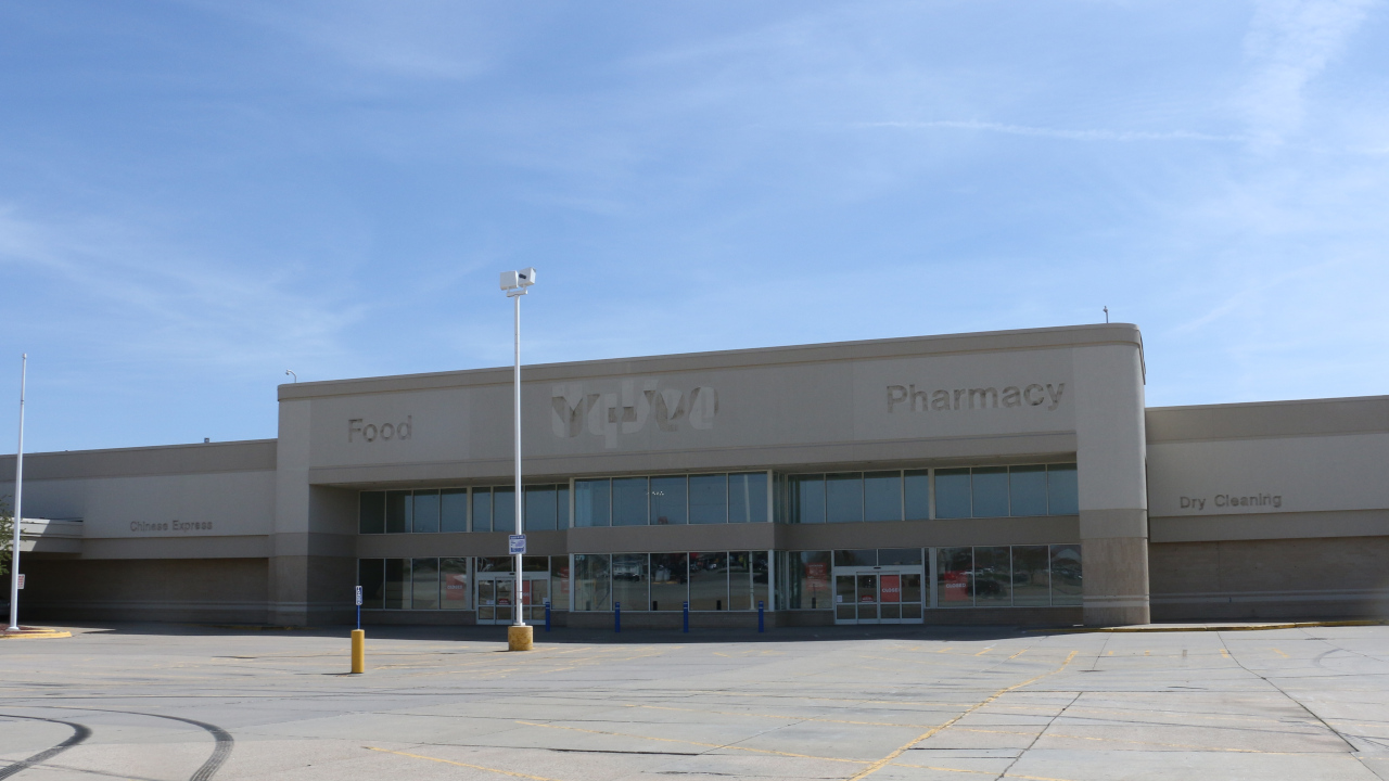 VASA Fitness to open new location in former Collins Road Hy-Vee store