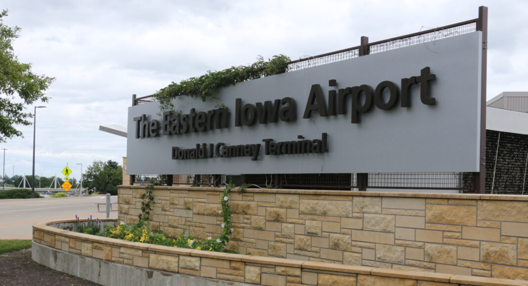 Eastern Iowa Airport breaks March passenger record