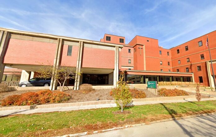 Mercy Hospital-Iowa City. located at 500 E. Market St. in Iowa City, is alleged to be in a “financial freefall.” (Photo via Google Earth)