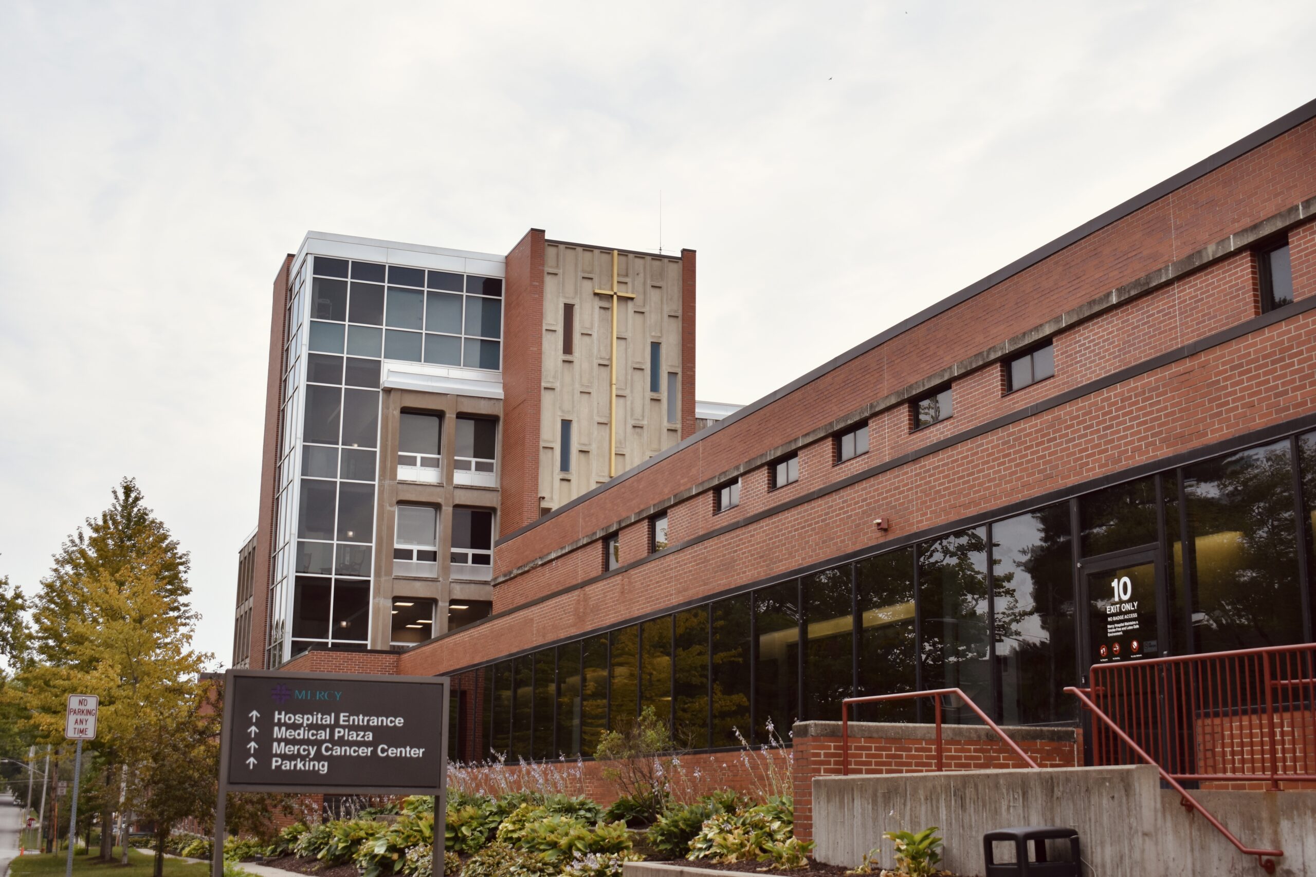 Mercy Iowa City hospital, pictured Aug. 9, 2023. CREDIT ALEXANDRA OLSEN