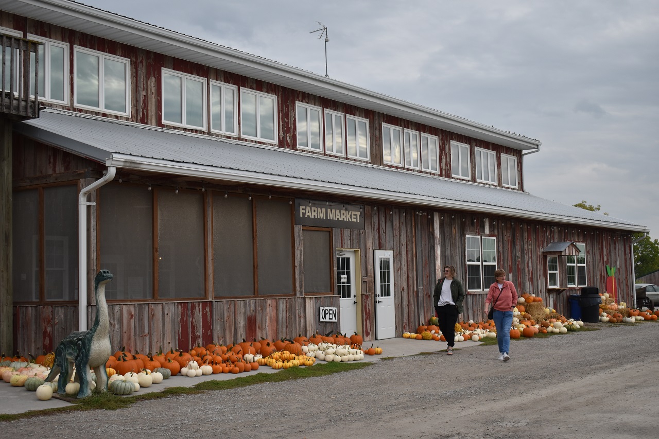 3rd Annual Dingleberry Dash at Wilson's Orchard & Farm - Think Iowa City