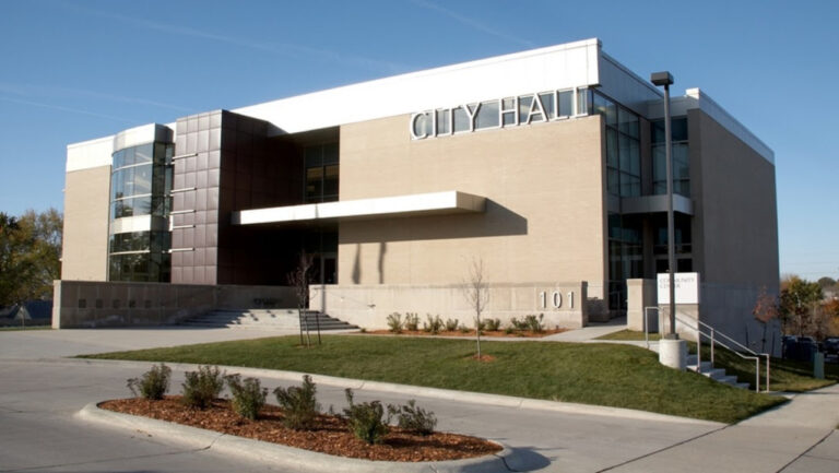 Hiawatha City Hall