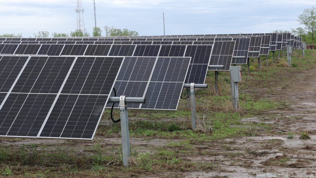 Alliant community solar garden Cedar Rapids
