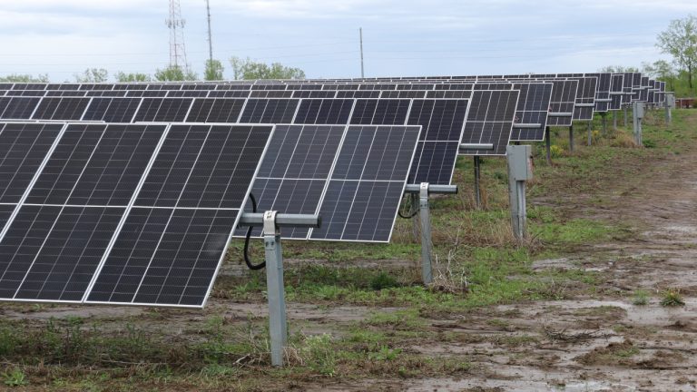 Alliant community solar garden Cedar Rapids