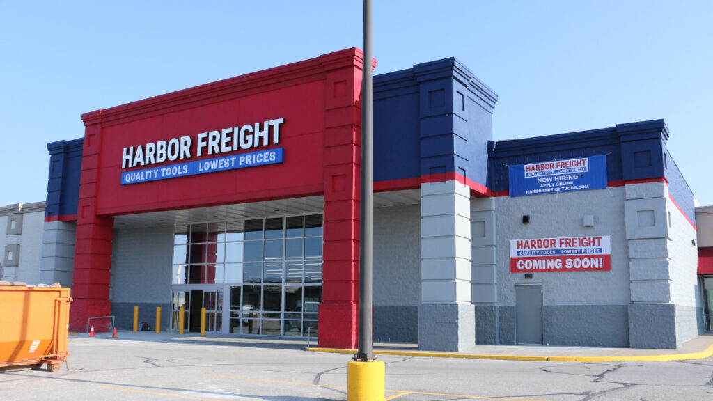 Harbor Freight new Cedar Rapids store
