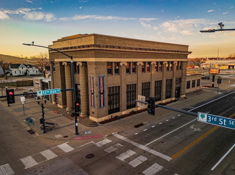 Chrome Horse, Cedar Rapids.