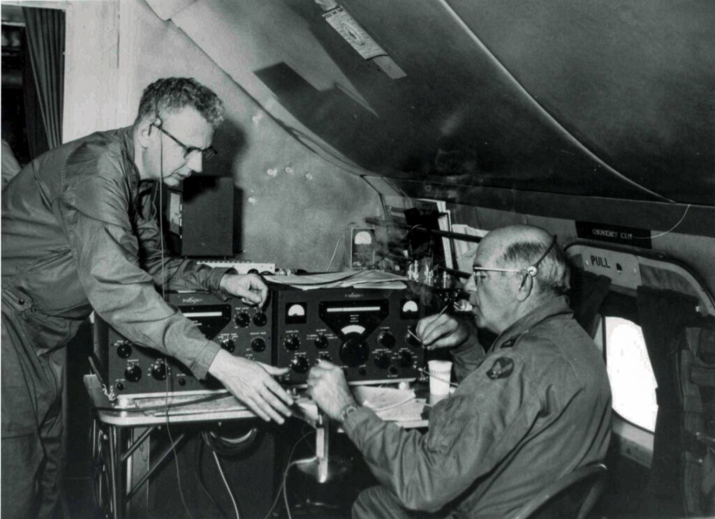 Arthur Collins and “Butch” Griswold operating the Collins KWS-1 and 75A-4 radio and transmitter pair aboard the SAC C-97 aircraft during a 1956 demonstration flight. CREDIT ARTHUR A. COLLINS LEGACY ASSOCIATION