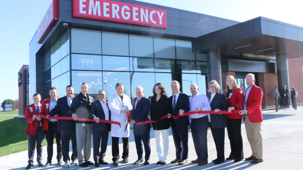 Mercy Marion ER ribbon-cutting