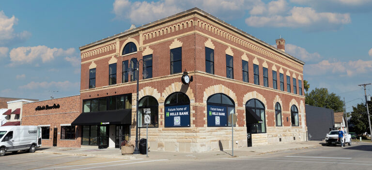 The new Hills Bank, located at 200 W. State Street in Williamsburg.