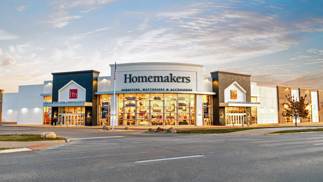 Homemakers Urbandale storefront Homemakers storefront