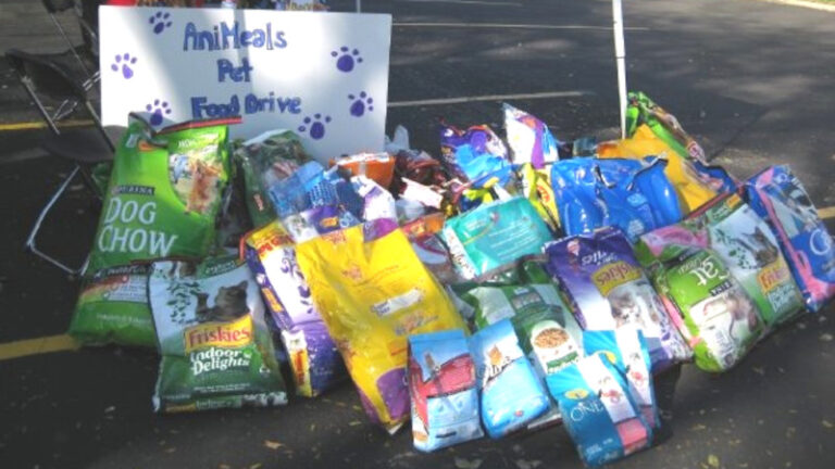 AniMeals Meals on Wheels pet food