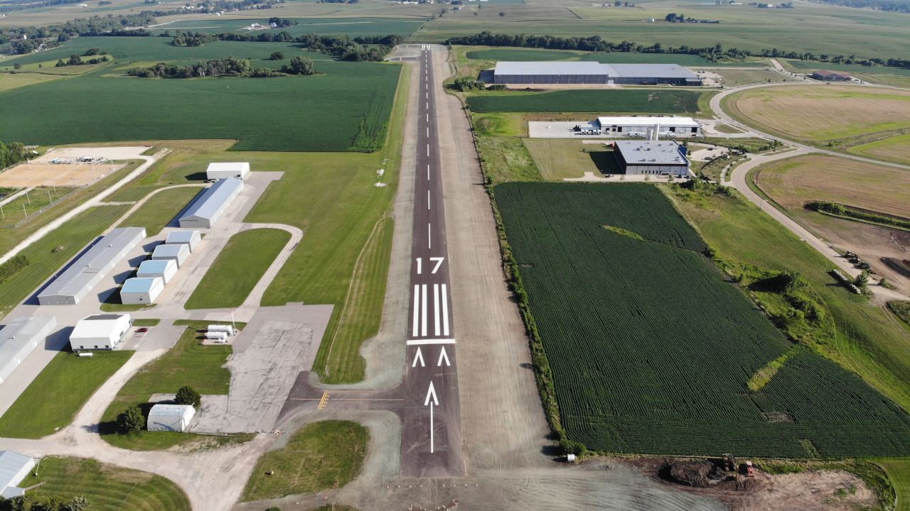 Marion Airport runway