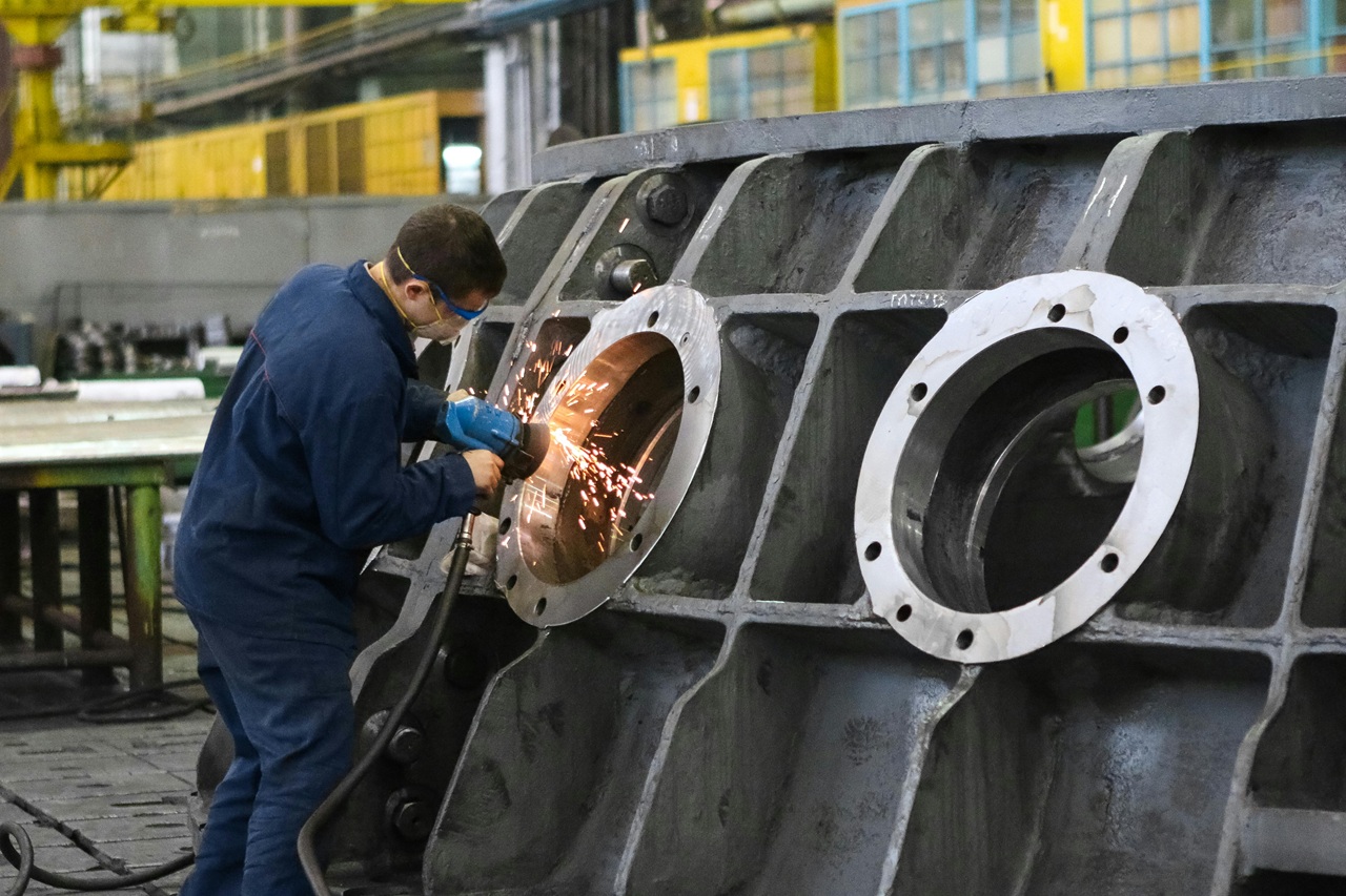pexels-kateryna-babaieva-1423213-2965260 The Manufacturing in America Grant initiative will provide up to $1.1 million to three eligible applicants in an effort to support small manufacturers in the SBA’s Empower to Grow Program.