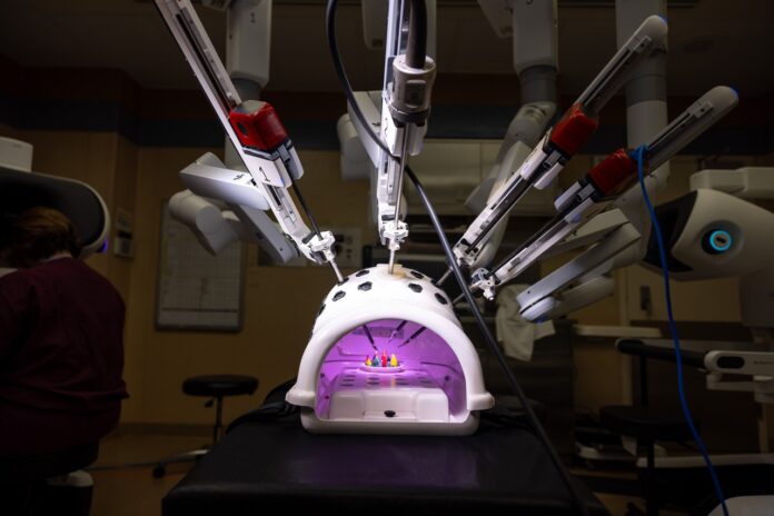 1W7A7419 One of three, new da Vinci 5 robotic-assisted surgical systems the University of Iowa Health Care is implementing. The university estimates this will double its capacity for robotic-assisted minimally invasive procedures.