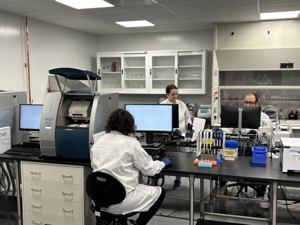 An Integrated DNA Technologies lab