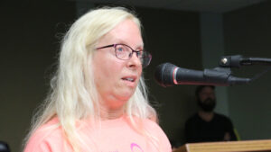 Cindy Anderson Fairfax gas power plant meeting