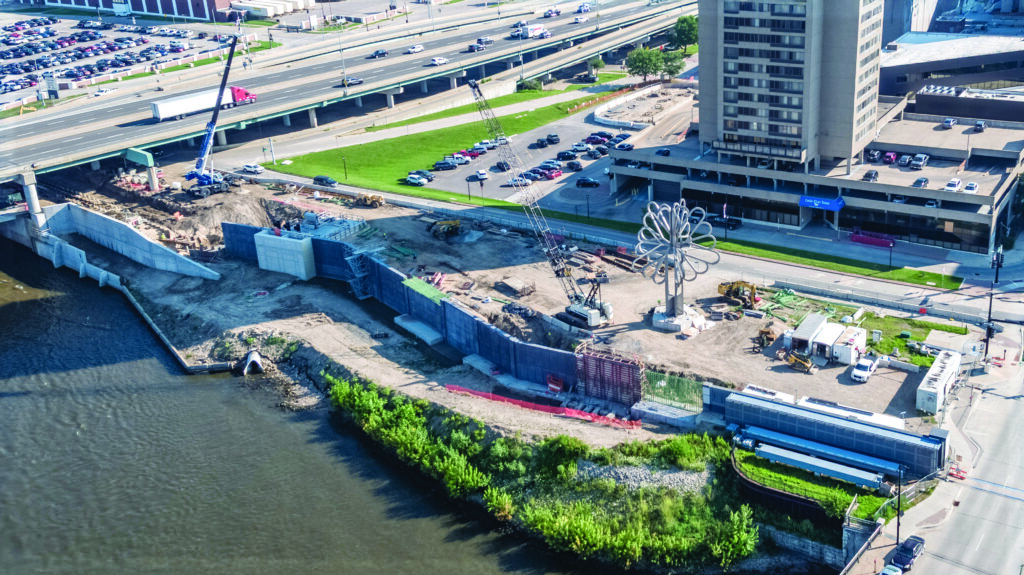 Wendler crews work on the floodwall protecting downtown Cedar Rapids.