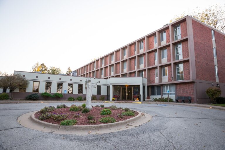 An exterior view of Sacred Heart Convent, located on Mount Mercy University's campus at 1330 Elmhurst Drive NE.