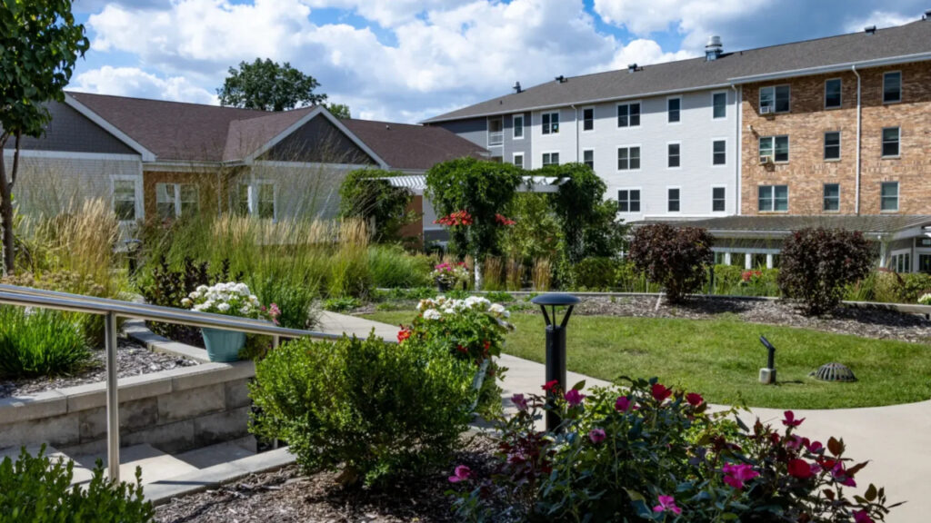 Cottage Grove Place