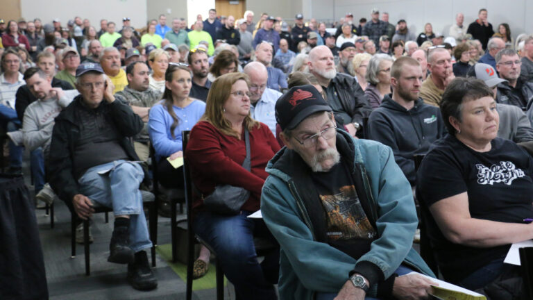 Alliant Energy gas-fired plant informational meeting crowd
