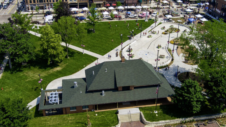 Marion Iowa Central Plaza