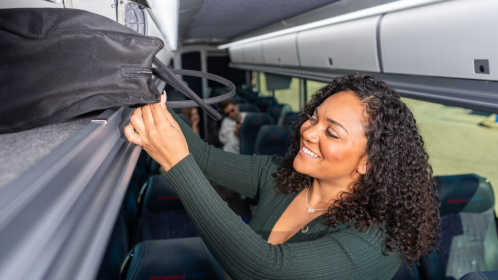 Jefferson Lines bus service