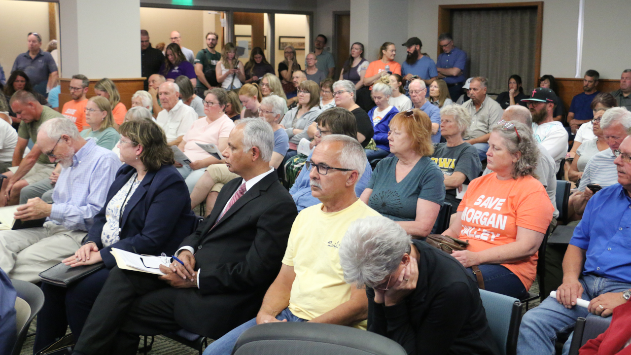 Linn County Morgan Valley air quality meeting audience