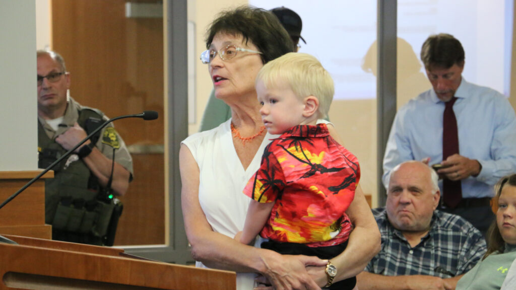 Rhiannon Hall Linn County data center moratorium